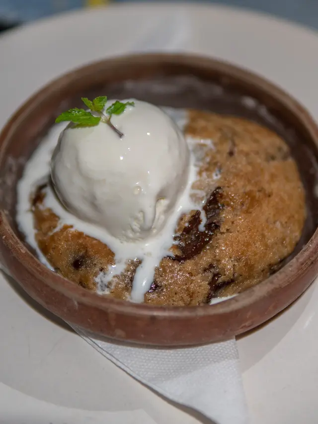 Cookies and Cream Pizookie