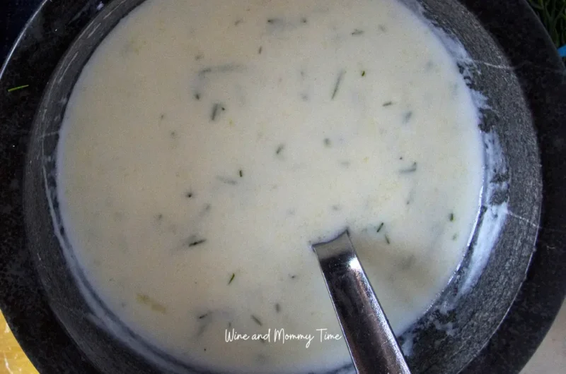 Copycat Texas Roadhouse Ranch Dressing Recipe