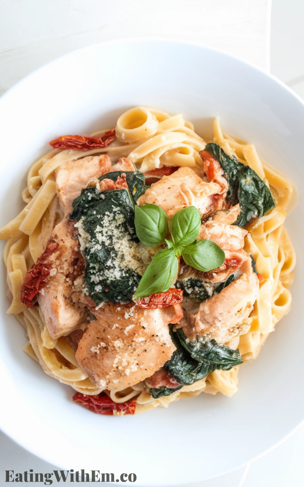 Tuscan Chicken Pasta