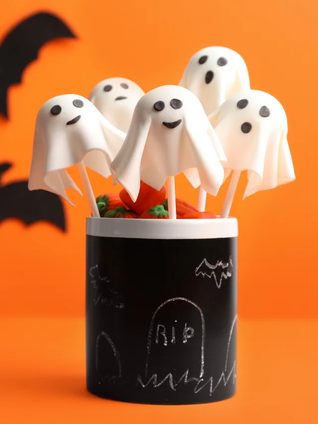 Halloween Cake Pops