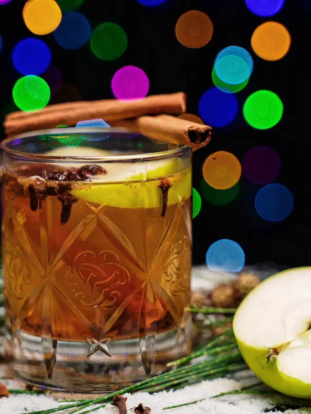 Apple Cider Bourbon Cocktail