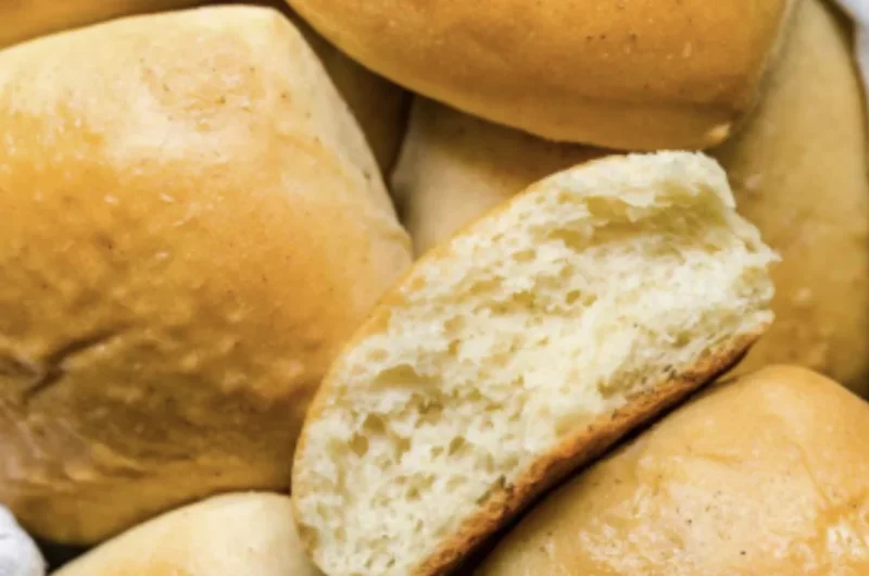 Copycat Texas Roadhouse Rolls for Real Life Moms