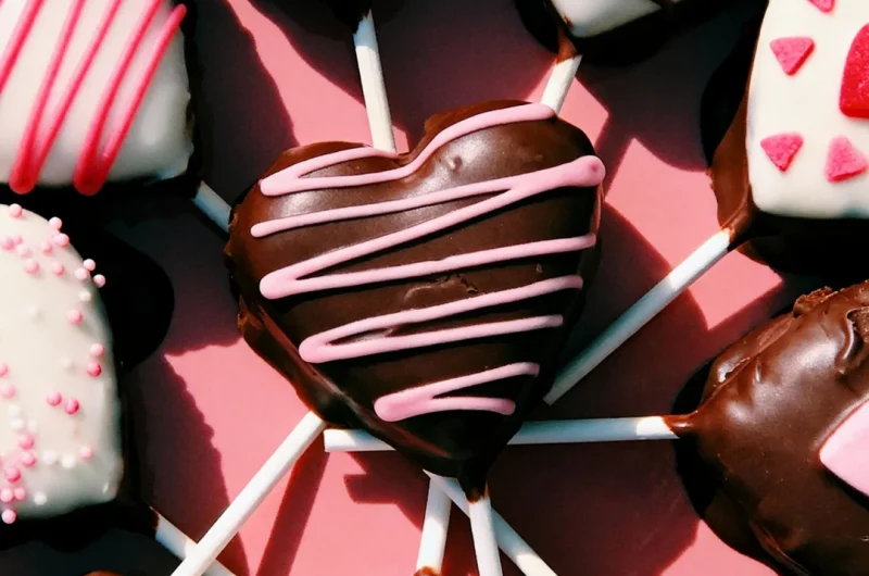 Valentines Day Cake Pops Recipe